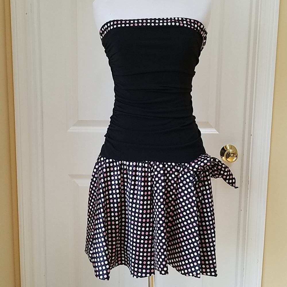 Black and pink polka dot mini dress. Size MJ